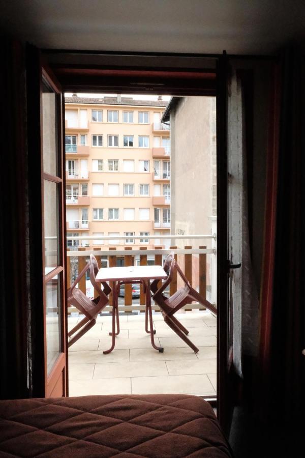 Le Bilboquet Hotell Le Puy-en-Velay Exteriör bild
