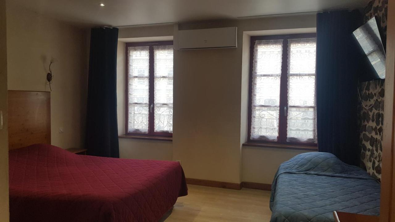Le Bilboquet Hotell Le Puy-en-Velay Exteriör bild