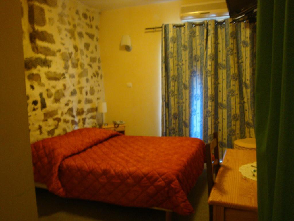 Le Bilboquet Hotell Le Puy-en-Velay Rum bild