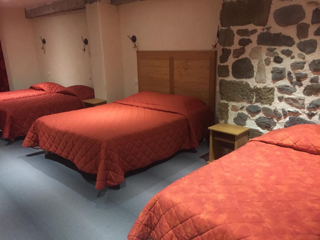 Le Bilboquet Hotell Le Puy-en-Velay Exteriör bild