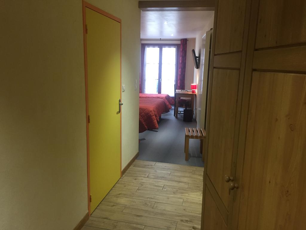 Le Bilboquet Hotell Le Puy-en-Velay Exteriör bild